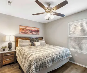 Photo 5 - The Moab and Country Farmhouse Duo - Table Rock