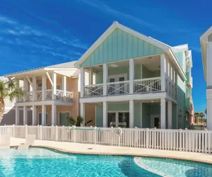 Photo 2 - The Sandy Hideaway