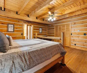 Photo 5 - Family Adventure Lodge