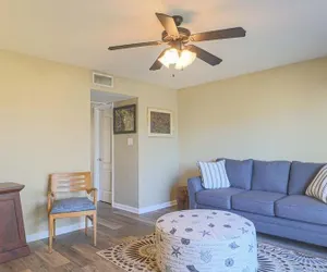 Photo 2 - Oak Glen Unit 84