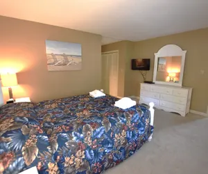 Photo 3 - 3 Bedroom / 3.5 Bathroom at Brigantine Quarters 222