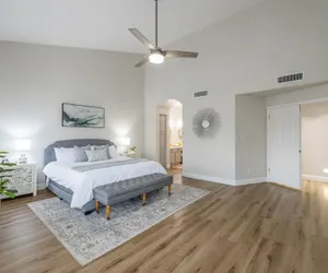 Photo 5 - Gilbert Willow Tree 4 Bedroom Home by Redawning