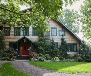 Photo 2 - Deer Mountain Inn