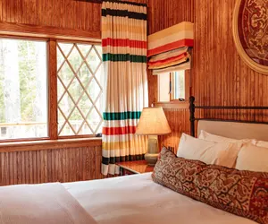 Photo 5 - Deer Mountain Inn