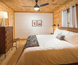 Photo 2 - Red Feather Cabins 150