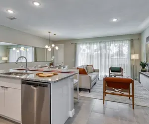 Photo 2 - Amazing and Spacious Home With Private Pool Just 10 min From Disney