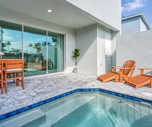 Photo 5 - Amazing and Spacious Home With Private Pool Just 10 min From Disney