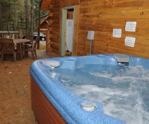 Photo 5 - Cabins at Pine Haven