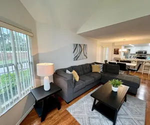 Photo 2 - Grand Family Deluxe 3BD Condo Near Disney Universal 22