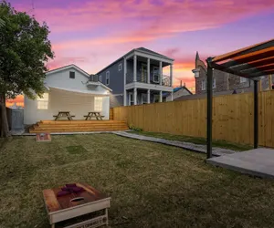 Photo 2 - House of Vibes