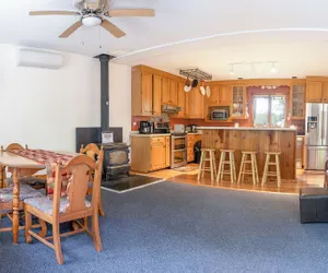 Photo 5 - 3Bedroom2Bath CarriageHouse Pet Friendly