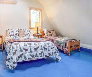 Photo 3 - 3Bedroom2Bath CarriageHouse Pet Friendly