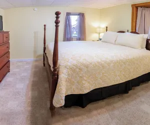 Photo 2 - 3Bedroom2Bath CarriageHouse Pet Friendly