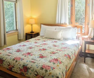 Photo 3 - 3Bedroom2Bath CarriageHouse Pet Friendly