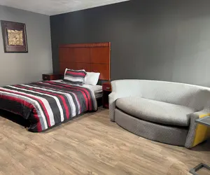 Photo 4 - Budget Inn New Cumberland-Harrisburg-Hershey-York