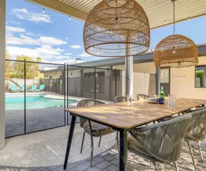 Photo 3 - Backyard Pool, Puttinggreen, Playground Modern 5bdr White Agate by Avantstay