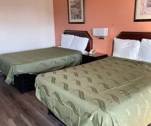 Photo 5 - Express Inn -Rahway