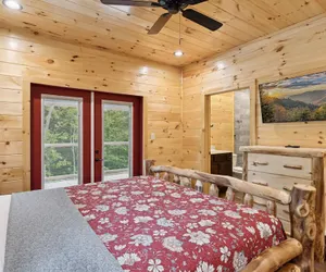 Photo 3 - Hidden Cove Chalet 5 Bedroom Cabin by RedAwning