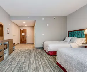 Photo 5 - Hampton Inn & Suites Cincinnati Midtown Rookwood