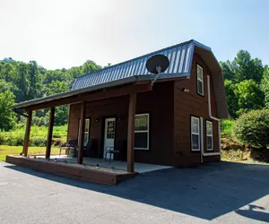 Photo 2 - Mountain Haven Dragon's Nest Cabin