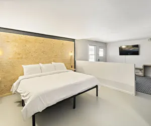 Photo 3 - The Brooks Motel