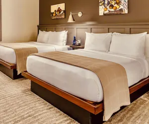 Photo 5 - Meeting House Boutique Hotel