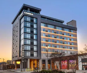 Photo 2 - Cambria Hotel Nashville Midtown