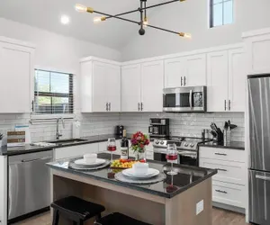 Photo 4 - Ricky's Roost With Hot Tub