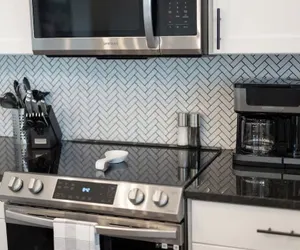 Photo 5 - Lucille's Abode With Hot Tub