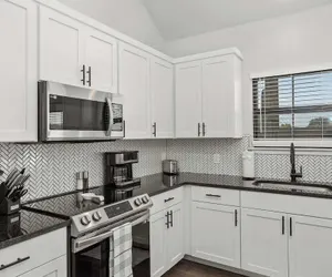 Photo 3 - Lucille's Abode With Hot Tub