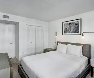 Photo 4 - Tucker at Gables Grand Plaza Miami