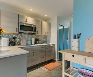 Photo 4 - The Shores Lake View Condo Unit 5658