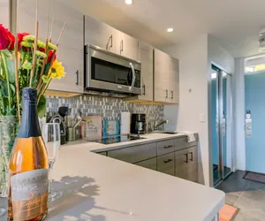 Photo 3 - The Shores Lake View Condo Unit 5658