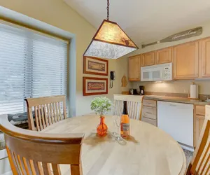 Photo 4 - The Shores Cozy Lakeside Condo Unit 5705