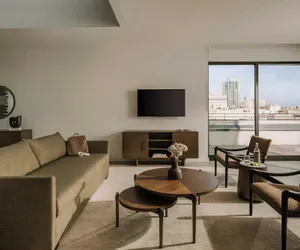 Photo 2 - Sonder by Marriott Bonvoy The Winfield Apartments Downtown LA