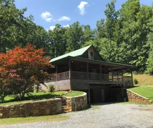 Photo 2 - Deer Haven by Avantstay Cabin w/ Pond, Waterfall
