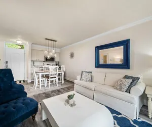 Photo 4 - The Shores Lake View Condo Unit 5681
