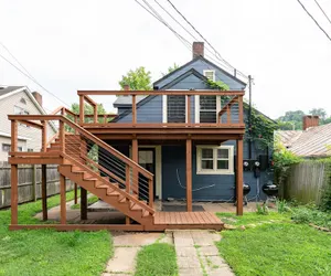 Photo 3 - NEW Luxe Pet Friendly Free Parking Downtown