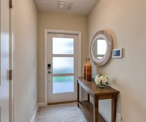 Photo 4 - Modern 2BR Condo w Mickey Room - Family Perfection