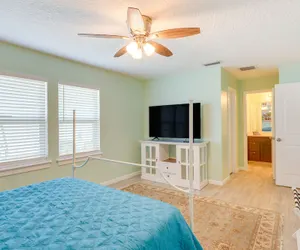 Photo 2 - Waterfront Jacksonville Retreat w/ Boat Dock!