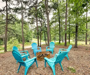 Photo 4 - Stunning Cabin w/ Hot Tub, 1 Mi to Broken Bow Lake