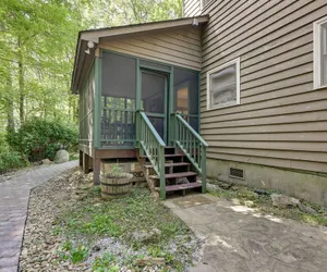 Photo 5 - 36-acre Scaly Mountain 'tranquility Lodge'