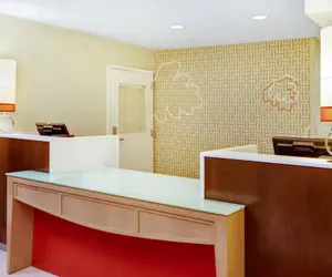 Photo 4 - MainStay Suites Greensboro