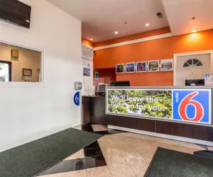 Photo 4 - Motel 6 San Rafael, CA