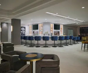 Photo 2 - Marriott Denver Airport at Gateway Park