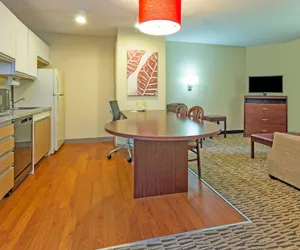 Photo 2 - MainStay Suites Orlando Altamonte Springs