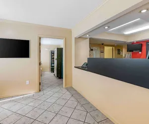 Photo 3 - Extended Stay America Select Suites Orlando Southpark