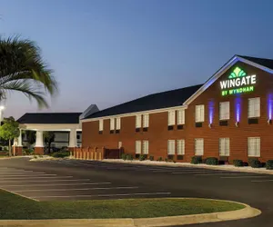 Photo 2 - Wingate by Wyndham Savannah I-95 North