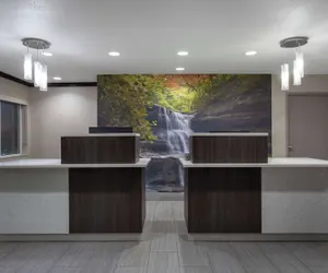 Photo 5 - La Quinta Inn & Suites by Wyndham Peru Starved Rock St Park