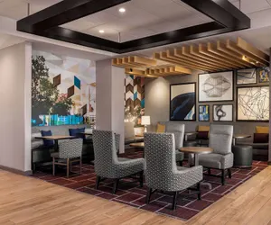 Photo 3 - Hyatt Place Indianapolis Airport